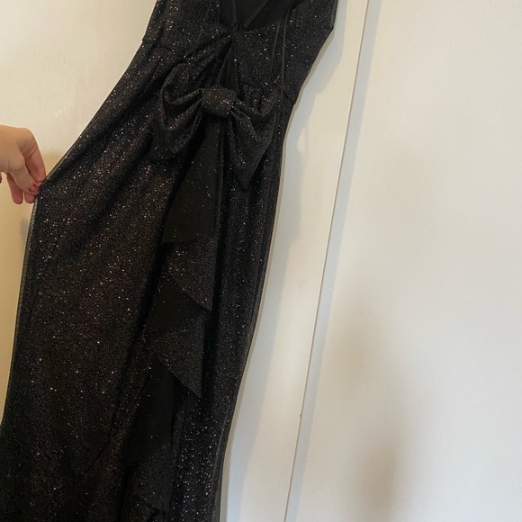Women’s long black glitter gown size M/L - Picture 4 of 6